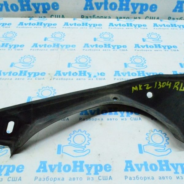 Накладка крышки багажника лев Lincoln MKZ 13- на кузове DP5Z-7845141-A