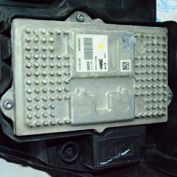 Блок розжига Lincoln MKZ 13-16 (04) правый DG9Z13C788G