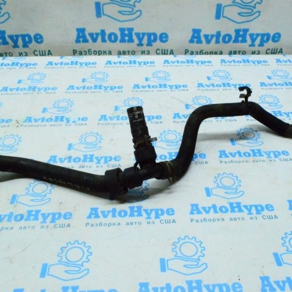 Патрубок охлаждения тройной Lincoln MKZ 13- 2.0 (04) dg93-18k580-j