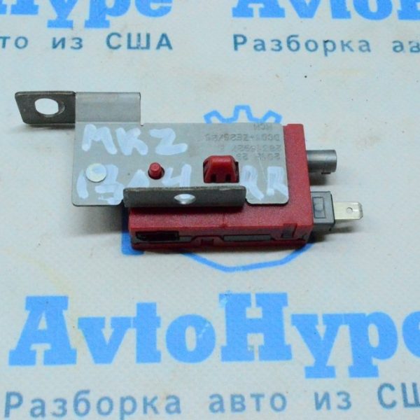 Antenna Module Lincoln MKZ 13- (04) DP5T-18C847-AC