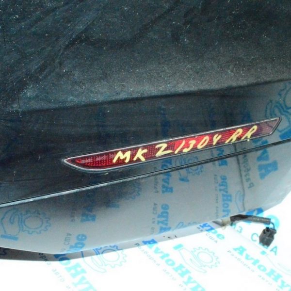 Отражатель заднего бампера боковой прав Lincoln MKZ 13- габарит DP5Z-15A101-A