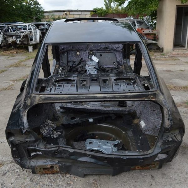 Крыша (металл) Lincoln MKZ 13- под люк черный цвет UH (04) DP5Z-7450202-A