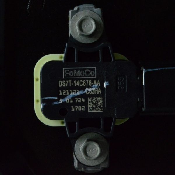 Датчик подушки безопасности дверь лев Lincoln MKZ 13- (04) H2GZ-14B345-A DS7T-14C676-AA