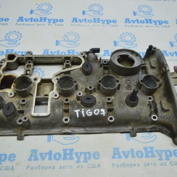 Крышка клапанная VW Tiguan 09-17 2.0 TSi (02) 06h-103-475-g