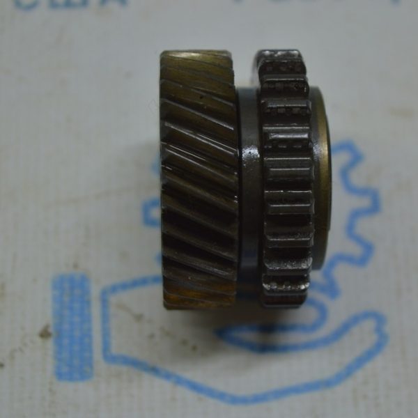 Шестерня балансировачного вала VW Tiguan 09-17 2.0 TSi 06H103319Q