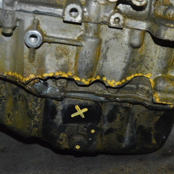 Поддон масляный Kia K5 16- 2.0 GAZ LPG (04) примят 215102E023