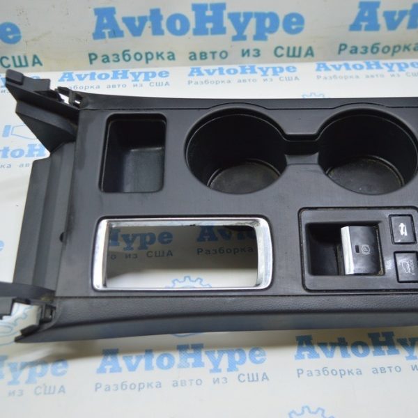 Накладка центральной консоли с подстаканниками Subaru Outback 15-19 (04) 35170AL10A