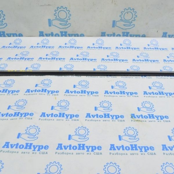 Молдинг дверь-стекло центральный зад лев Subaru Outback 15-19 62280AL03B