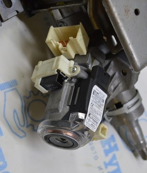 Замок зажигания с иммобилайзером Subaru Outback 15-19 (03) 88216Al00c