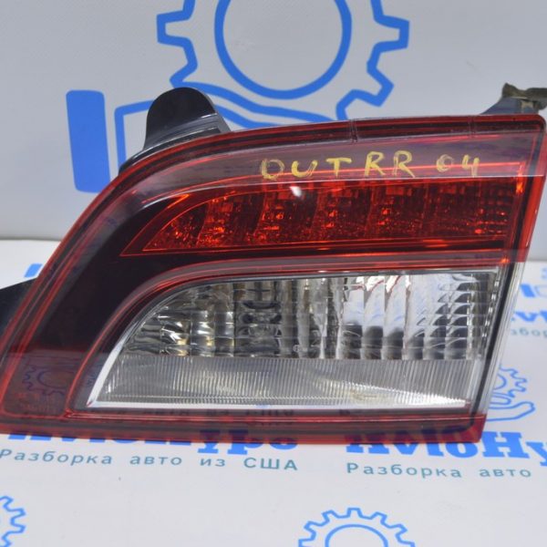 Фонарь внутренний (крышка багажника) правый Subaru Outback 15-19 (04) 84912AL07A