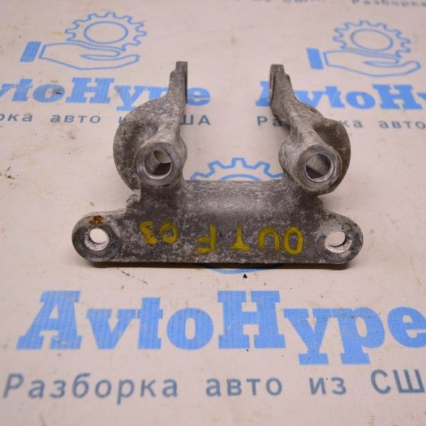 Кронштейн центральной подушки двигателя Subaru Outback 15-19 41032AJ20A