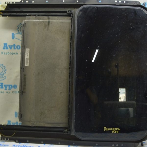 Люк в сборе Porsche Panamera 10-16 шторка беж 97056421100