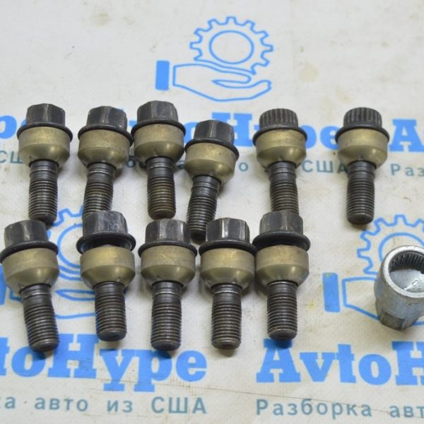 Болты колесные 2шт d19 M14x1.5 Porsche Panamera 10-16 секретки с ключом 99736105702
