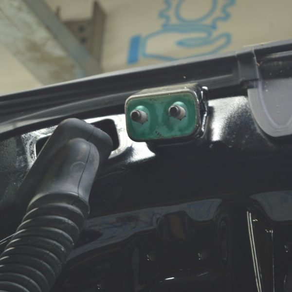 Петля двери багажника правая Porsche Panamera 10-16 970-512-151-02