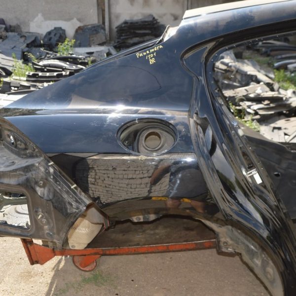 Четверть крыло задняя правая Porsche Panamera 10-16 черный 041 (01) тычка 97050396601GRV