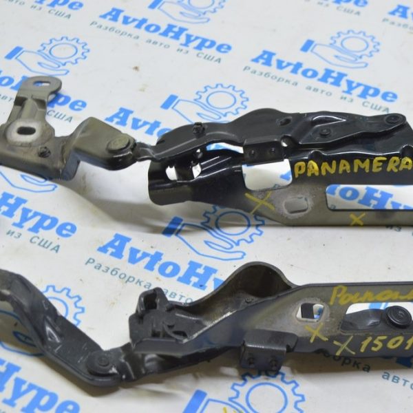 Петля капота правая Porsche Panamera 10-16 (01) дефект 97051115202