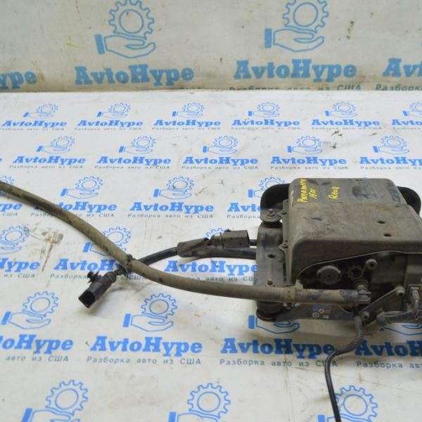 Компрессор пневмоподвески Porsche Panamera 10-16 (01) 97035815110