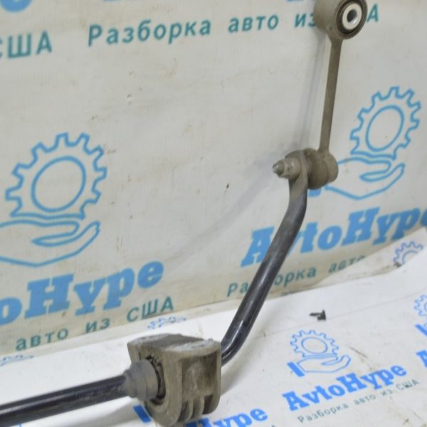 Скоба крепления заднего стабилизатора левая Porsche Panamera 10-16 97033377700