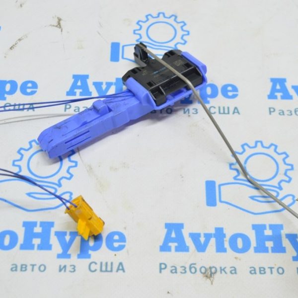 Датчик уровня топлива левый Porsche Panamera 10-16 3.0d 97062084100