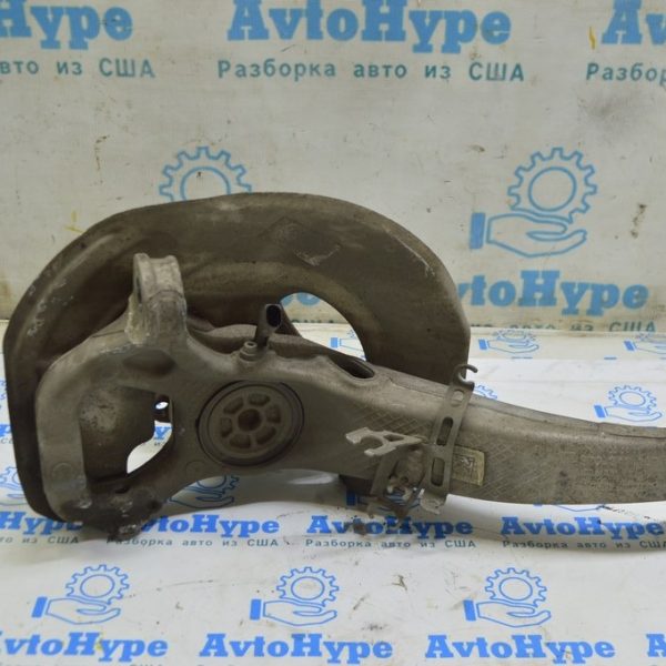 Стяжной болт передней ступицы Porsche Panamera 10-16 RWD 298407313