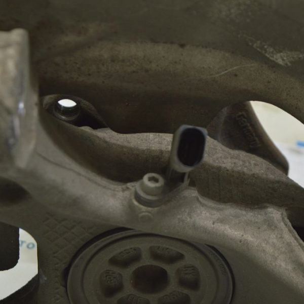 Датчик ABS перед лев Porsche Panamera 10-16 97060640701