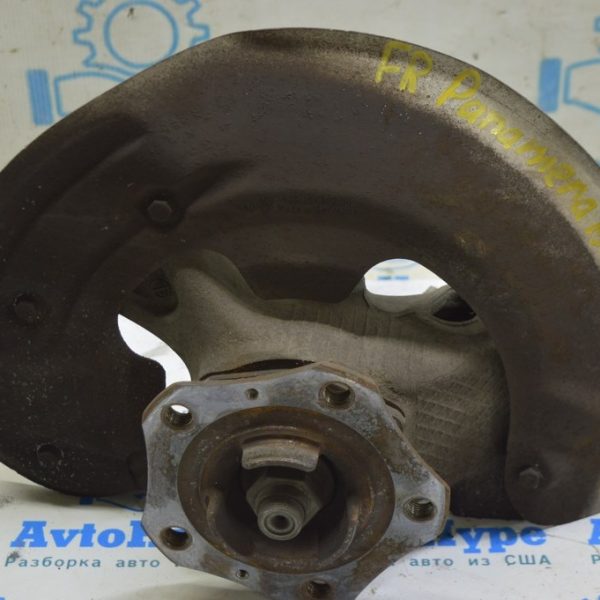 Кожух тормозного диска передний правый Porsche Panamera 10-16 97035180200