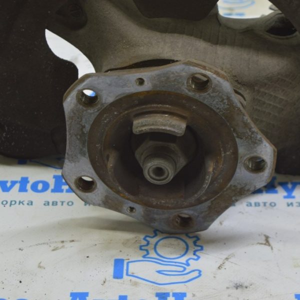 Ступица перед прав Porsche Panamera 10-16 RWD (01) 97033160502