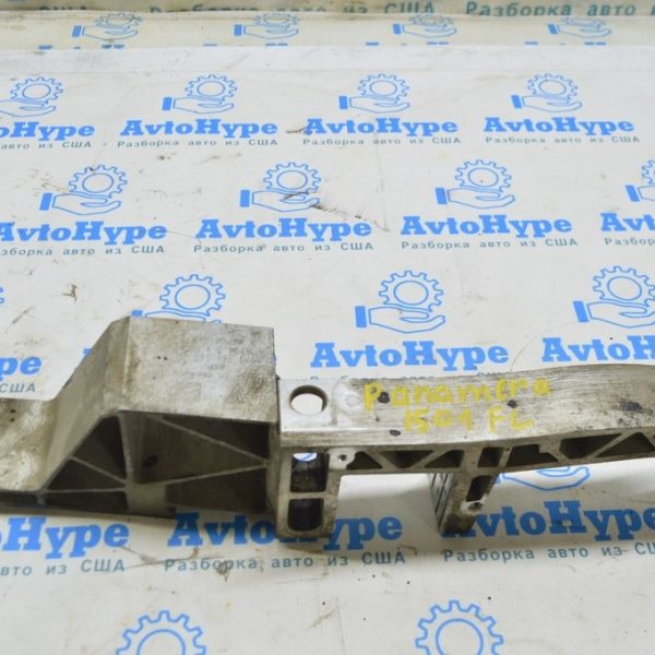 Кронштейн переднего стабилизатора левый Porsche Panamera 14-16 97034111320