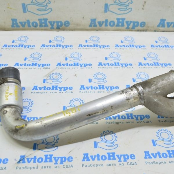 Патрубок интеркулера тройник большой Porsche Panamera 10-16 3.0d (01) сломано крепление 059145731DD