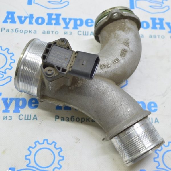 Патрубок интеркулера тройник Porsche Panamera 10-16 3.0d 97011017530