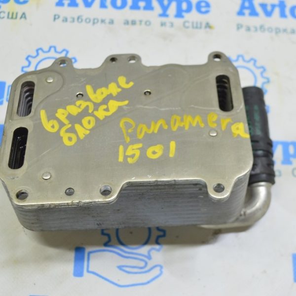 Маслянный охладитель ДВС Porsche Panamera 10-16 3.0d 059117021R