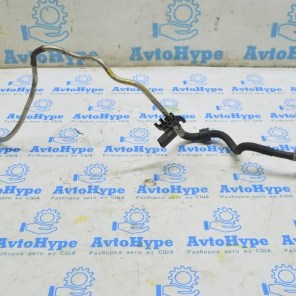 Топливный шланг Porsche Panamera 10-16 3.0d к ТНВД первый 95811029710