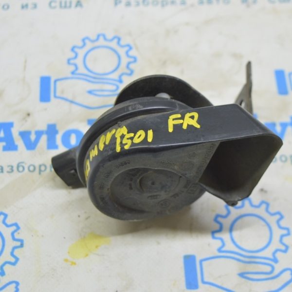 Сигнал low Porsche Panamera 14-16 с кронштейном 97063502802