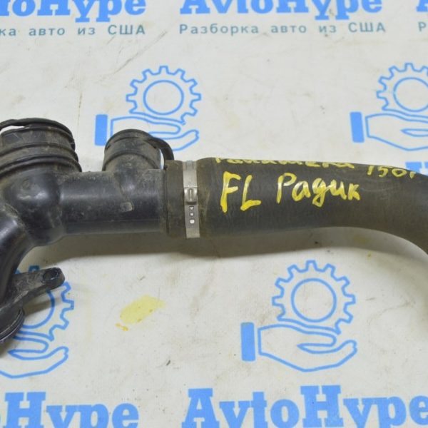 Патрубок охлаждения левый Porsche Panamera 10-16 3.0d на радик 97010623101