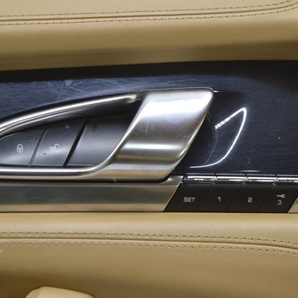 Ручка двери внутренняя перед лев Porsche Panamera 10-16 хром