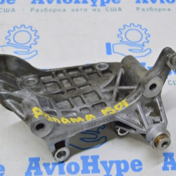 Кронштейн компрессора кондиционера Porsche Panamera 10-16 3.0d 95814715120