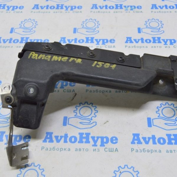 Накладка ГБЦ левая Porsche Panamera 10-16 3.0d 97011520133