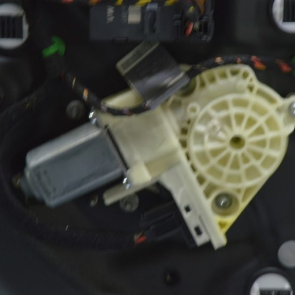 Мотор стеклоподъемника задний левый Porsche Panamera 10-16 97062410201