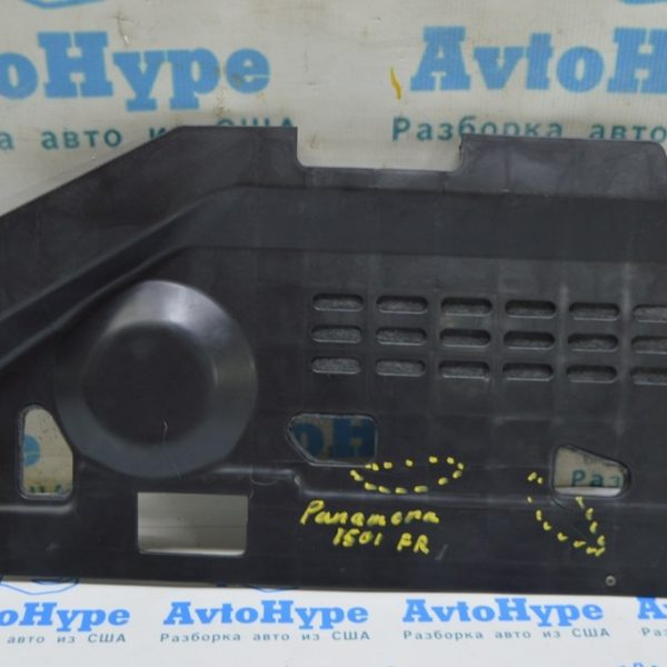 Накладка колени пасажира нижняя Porsche Panamera 12-16 (01) трещины 97055241400