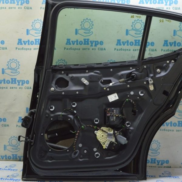 Дверь голая задняя правая Porsche Panamera 14-16 внутренняя панель (01) 97053622203