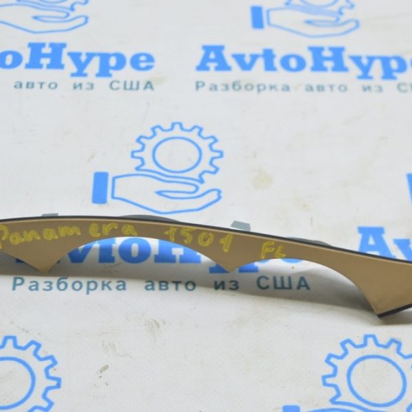 Накладка щитка приборов правая Porsche Panamera 10-16 беж 970-552-527-00-6W0