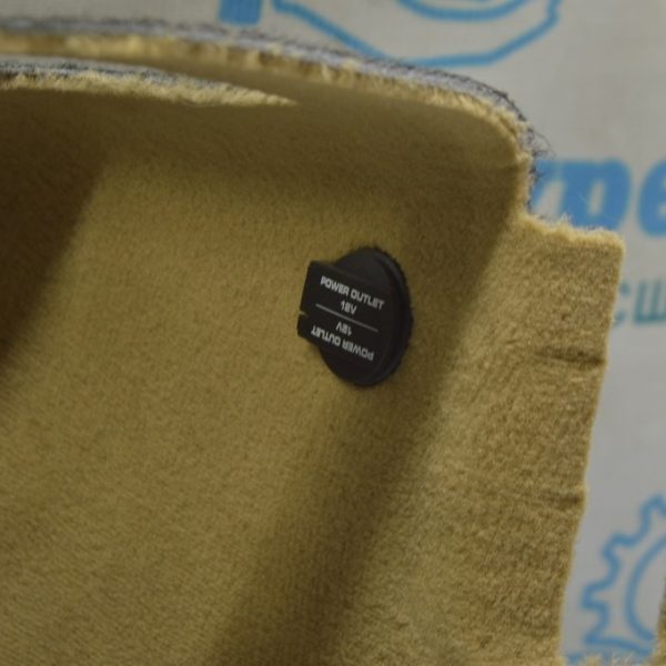 Прикуриватель задний левый Porsche Panamera 10-16 955-652-107-00