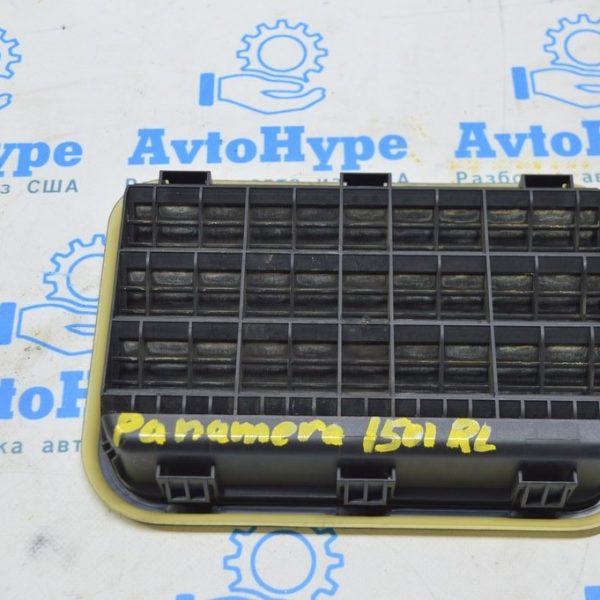 Щиток вентиляции левый Porsche Panamera 10-16 9A7-819-181-01