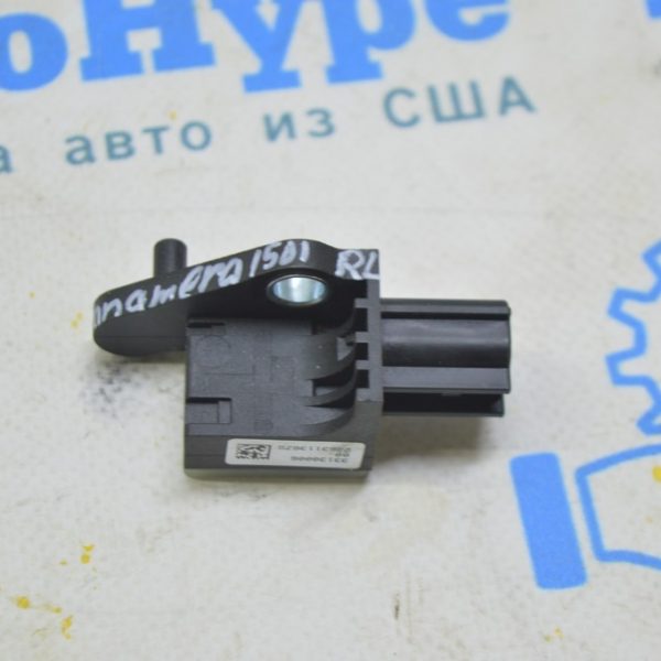 Датчик подушки безопасности задний лев Porsche Panamera 10-16 97061822102