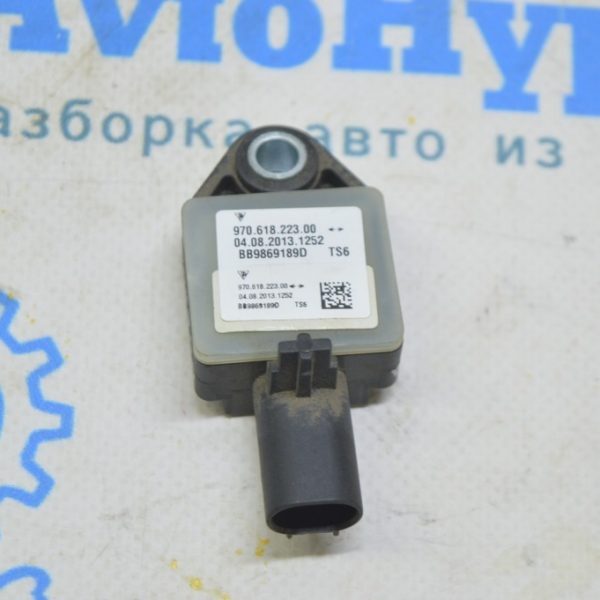 Датчик подушки безопасности перед лев Porsche Panamera 10-16 на крыле 97061822300