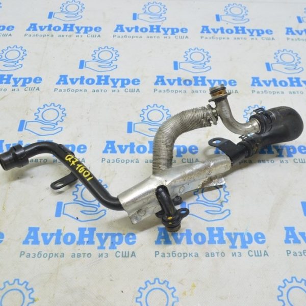 Патрубок охлаждения Audi Q7 4M 15- 2.0T в сборе как на фото 06L121051C