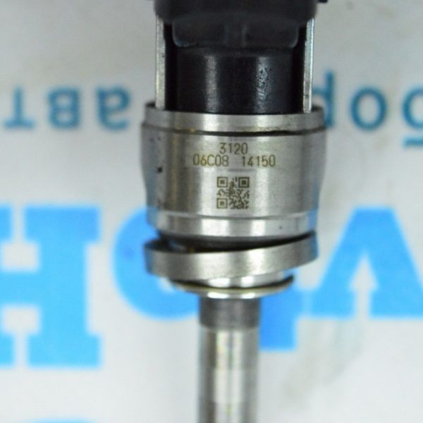 Форсунка (распылитель) высокое давление Infiniti QX50 19- (01) 15т км 166005NA0A