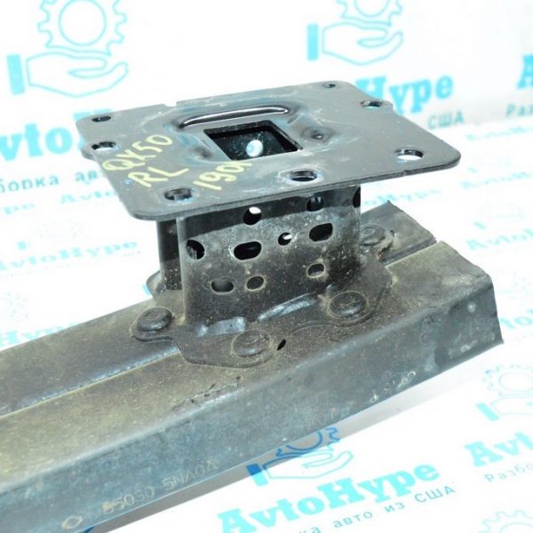 Клык усилителя заднего бампера лев Infiniti QX50 19- 852115NA0A