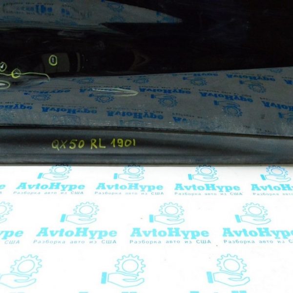 Накладка двери нижняя зад лев Infiniti QX50 19- 82871-5NA0A