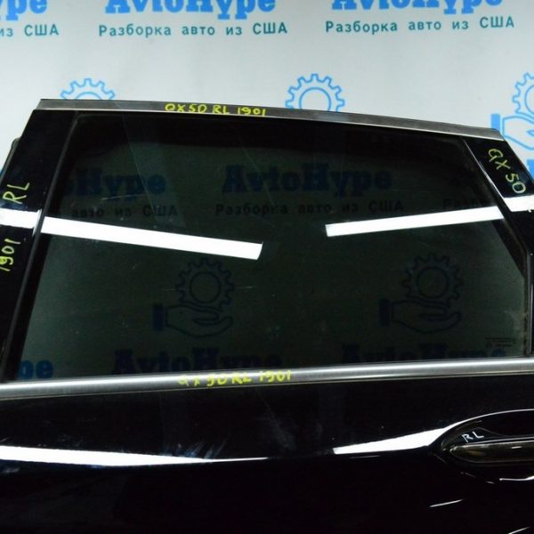 Кронштейн молдингов двери зад лев Infiniti QX50 19- 828D7-5NA0A